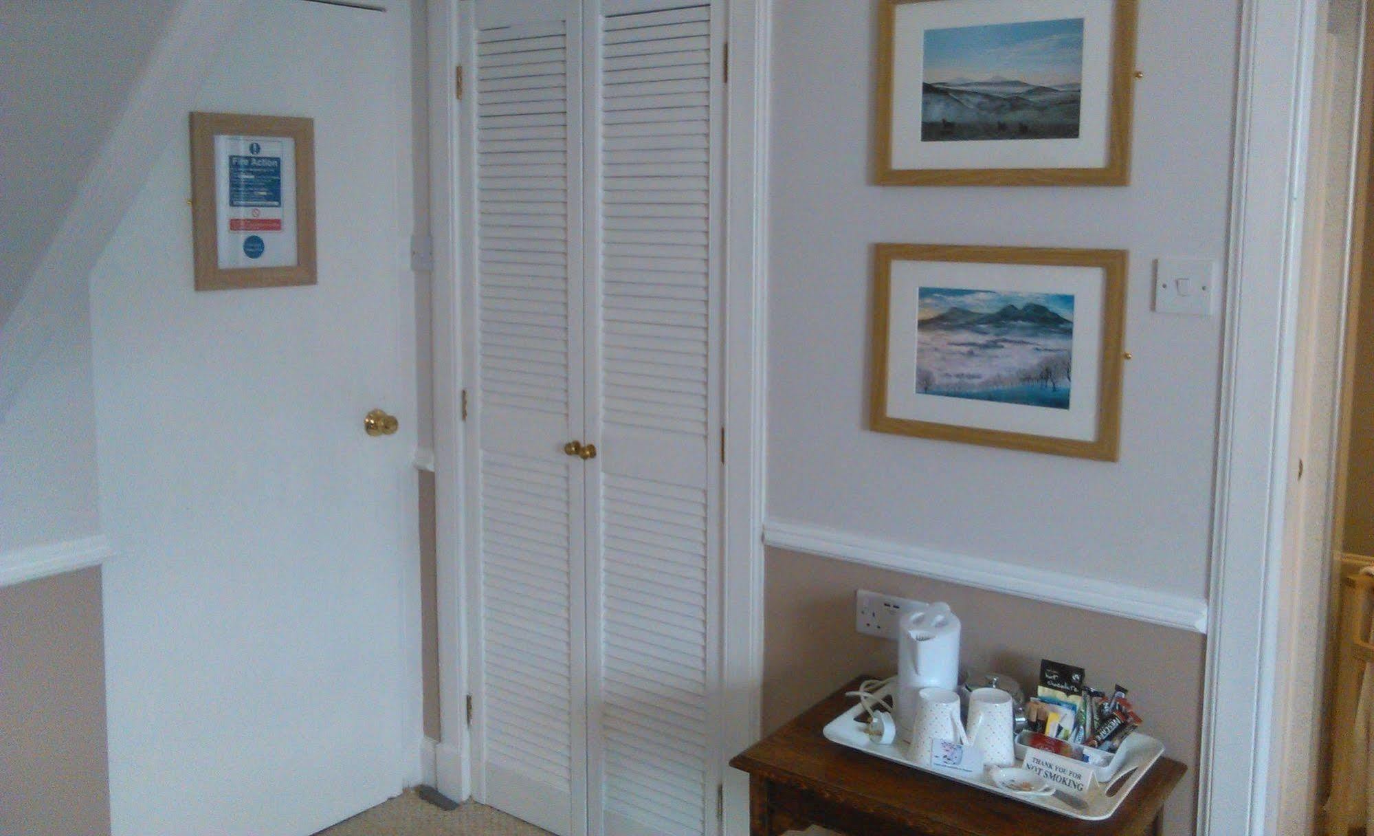 Meadhon Guest House Jedburgh Exterior foto